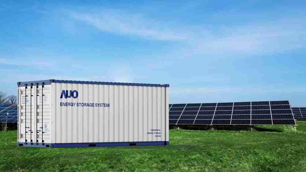 2121非凡透过AI数据管理，，提供不同类型用户进行储能与能源管理，，，达到再生能源管控调度成效